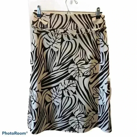 Dynamite A-Line Skirt Cream & Brown Palm Print Flowy Size 2 - Picture 2 of 15